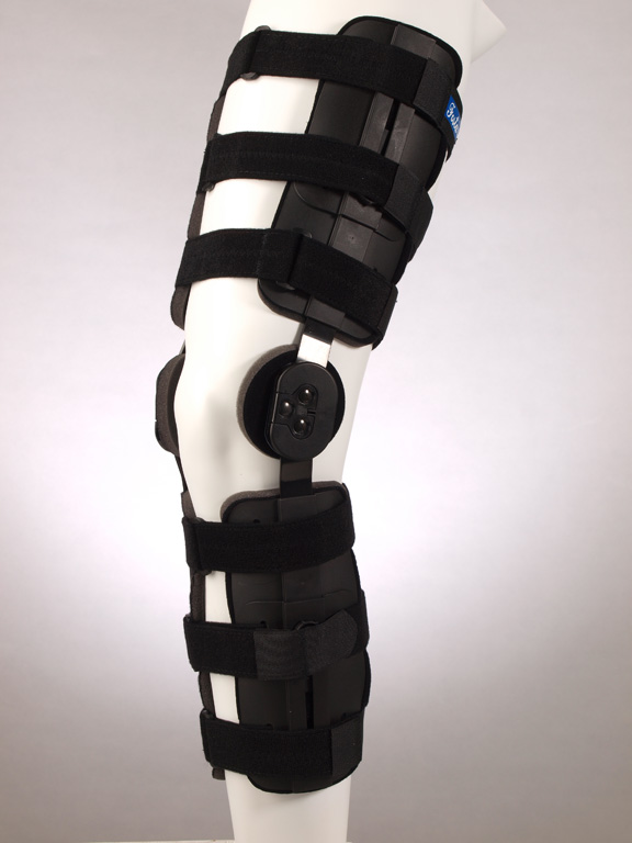 Фиксатор-шина коленного сустава, огранич-ий и доз-ий объем движений FOSTA